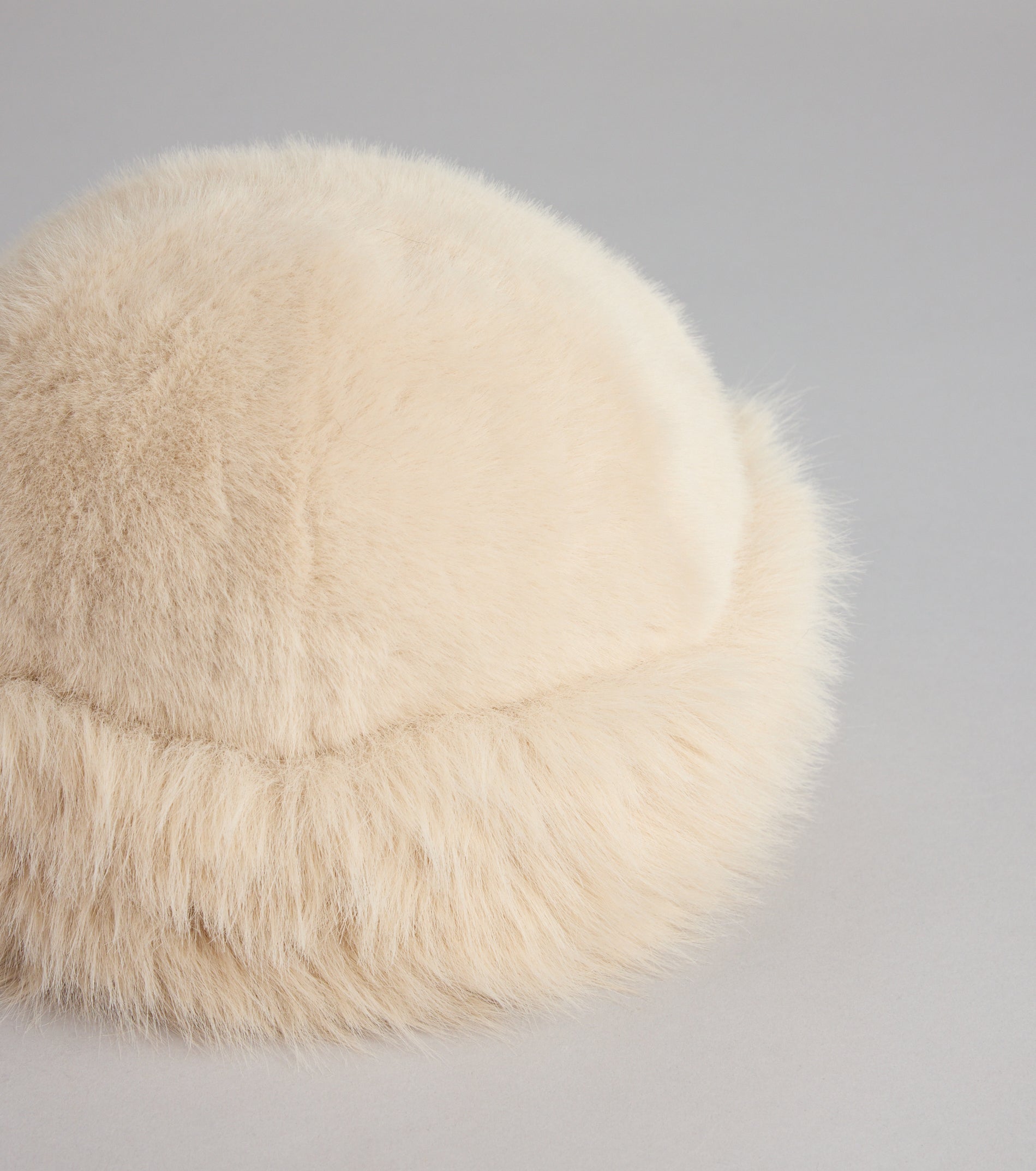 Cozy Glam Faux Fur Round Bucket Hat
