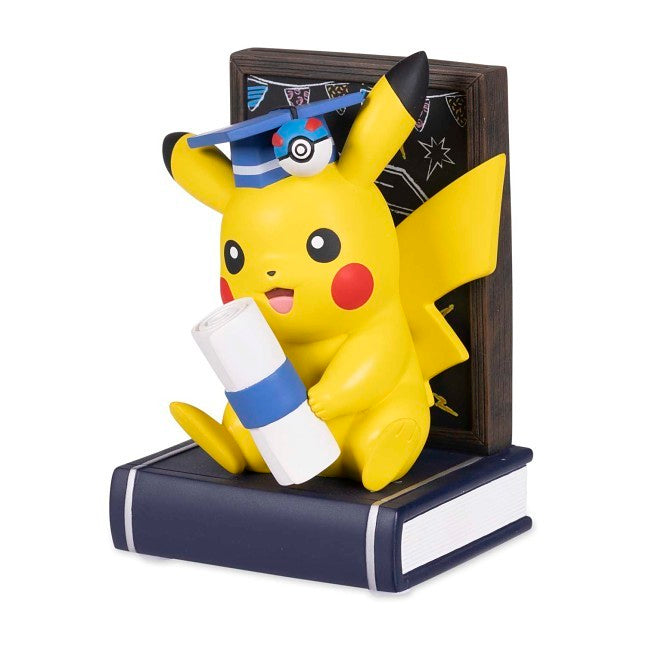 Pokémon Graduation: Pikachu Figure