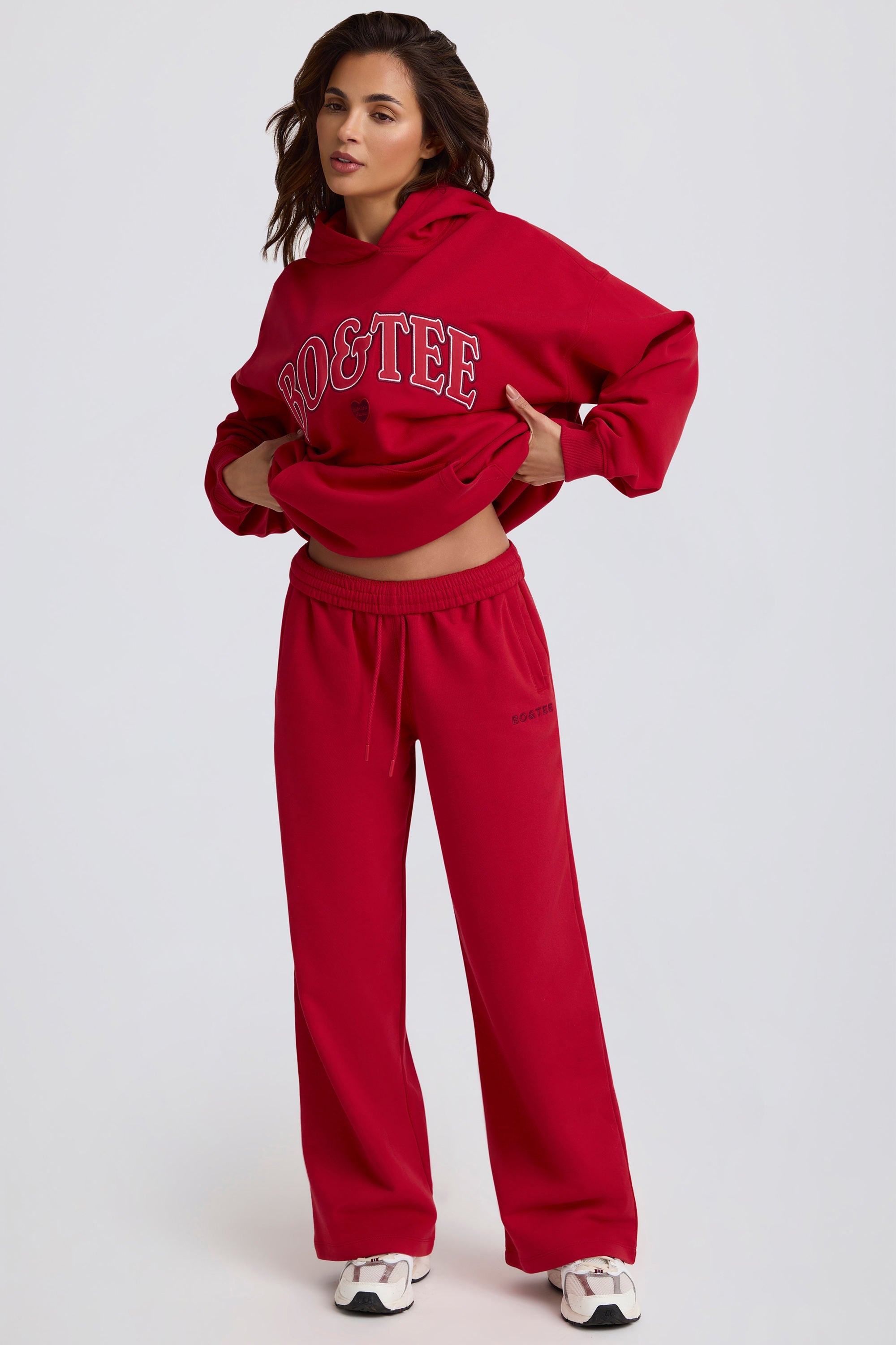 Soft Cotton Jersey Mid-Rise Wide-Leg Joggers in Hot Red